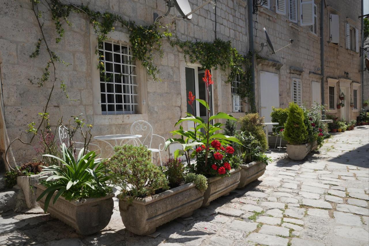 Apartments Visit Perast Extérieur photo